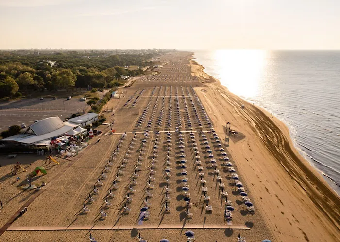 Апартаменты Beautiful Flat With Swimming Pool And Solarium